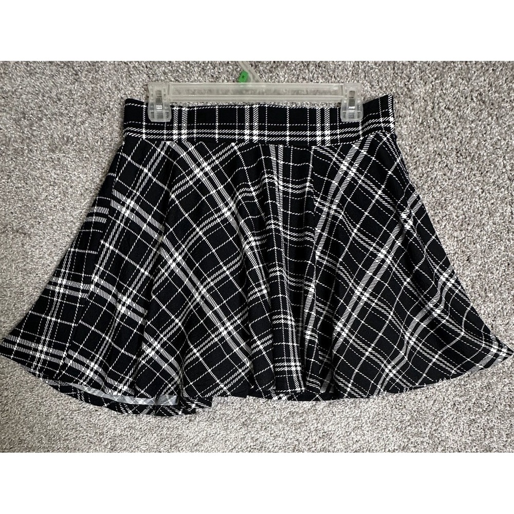 DJT Black White Plaid Skater Skirt Womens Size 32 Stretch Mini Circle Skirt